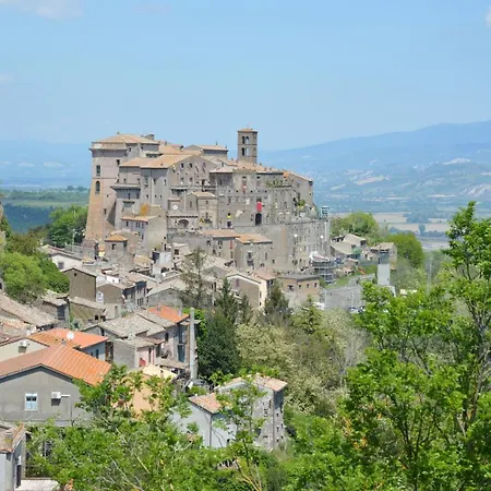Il Grifo Nocleg ze śniadaniem Bomarzo