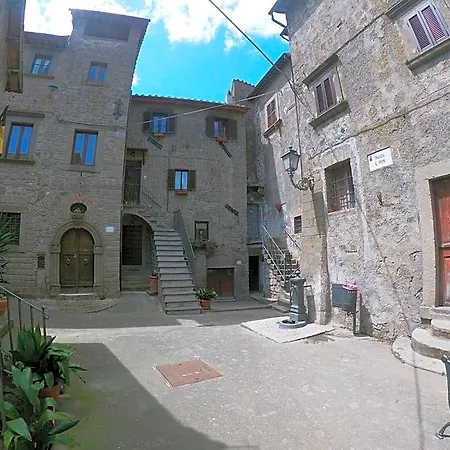 Il Grifo بومارزو